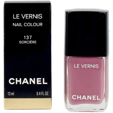 LE VERNIS